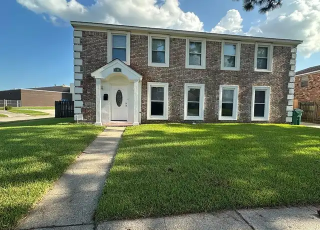 Property at 888 Legion Dr, Gretna, LA, 70056, 4 beds, 2.5 baths, [object Object]