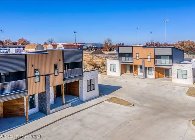 Property at 406 Rockefeller Pl, Fort Smith, AR, 72903, 4 beds, 4 baths, [object Object]