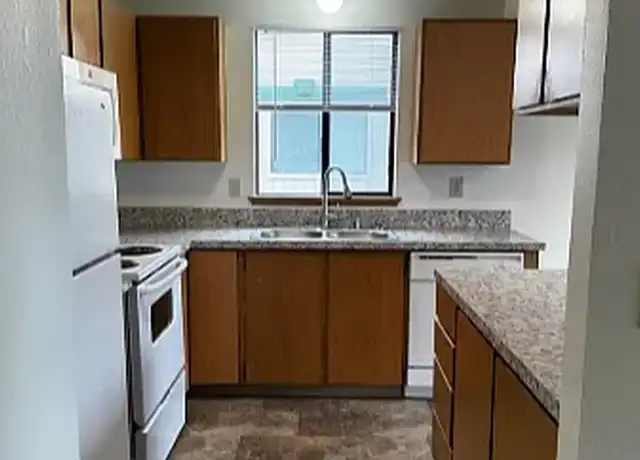Property at Northwood Apartments - 14216 Pacific Ave S, Tacoma, WA, 98444, 2 beds, 1 bath, [object Object]