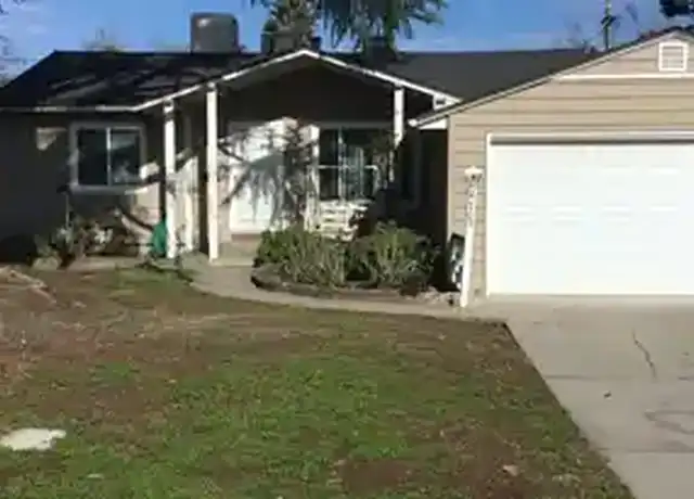 Property at 4705 E Brown Ave, Fresno, CA, 93703, 3 beds, 1 bath, [object Object]