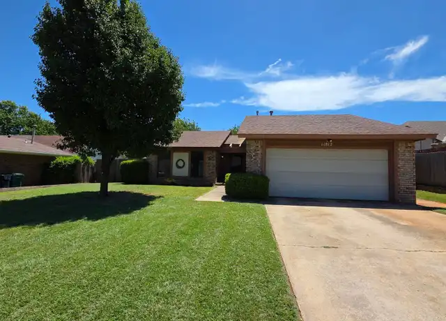Property at 11812 Larkdale Dr, Yukon, OK, 73099, 3 beds, 2 baths, [object Object]