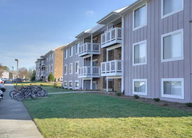Property at 1213 University Ter Rm 4, Blacksburg, VA, 24060, 4 beds, 2 baths, [object Object]