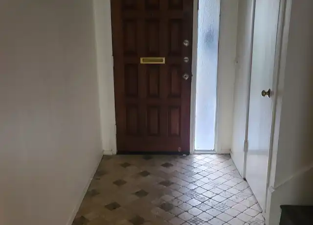 Property at 1800 Navajo Pl Unit Del Paseo Townhouse, Irving, TX, 75061, 3 beds, 2.5 baths, [object Object]