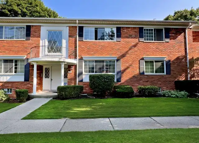 Property at 1753 Huntingwood Ln Unit D, Bloomfield Hills, MI, 48304, 2 beds, 2 baths, [object Object]
