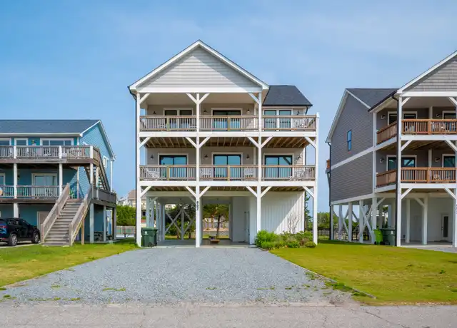 Property at 607 S Shore Dr, Surf City, NC, 28445, 4 beds, 3 baths, [object Object]