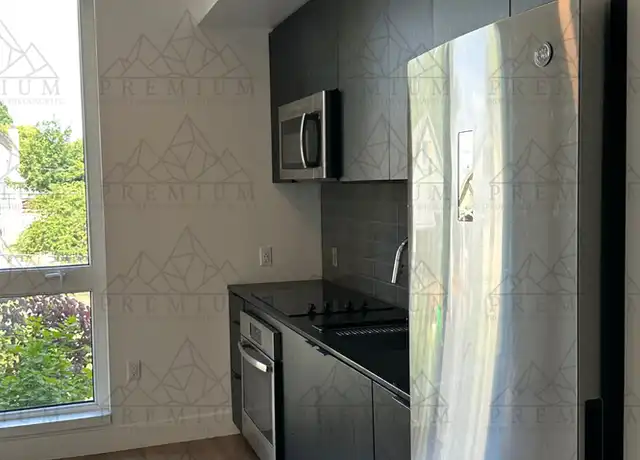 Property at 2014 SE 11th Ave Unit 207, Portland, OR, 97214, 0 beds, 1 bath, [object Object]