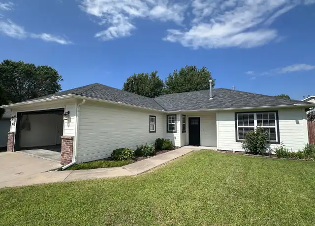 Property at 2633 Butterfield Rd, Manhattan, KS, 66502, 3 beds, 2 baths, [object Object]