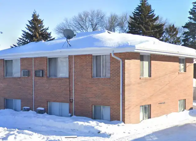 Property at 32 10th Ave N, Fargo, ND, 58102, 0 beds, 1 bath, [object Object]