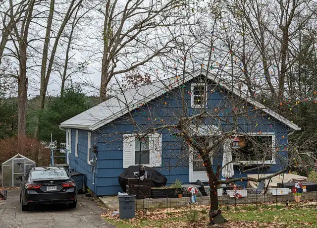 Property at 86 Minisink Trl, Glen Spey, NY, 12737, 2 beds, 1 bath, [object Object]