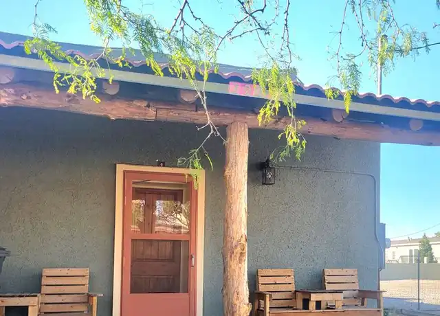 Property at 393 E San Miguel St Unit 4, La Mesa, NM, 88044, 1 bed, 1 bath, [object Object]