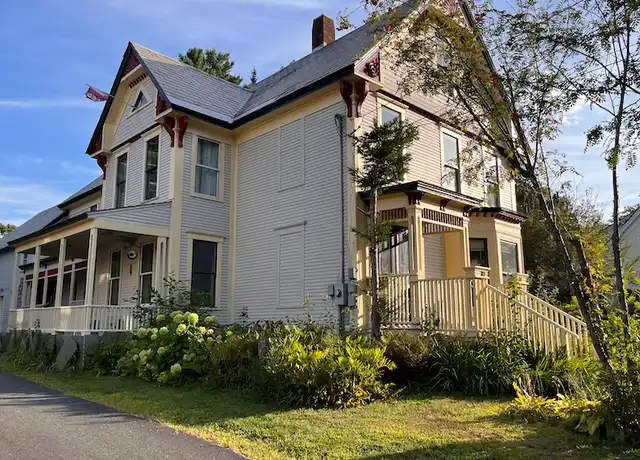 Property at 10 Abbott St, Lebanon, NH, 03766, 5 beds, 3.5 baths, [object Object]