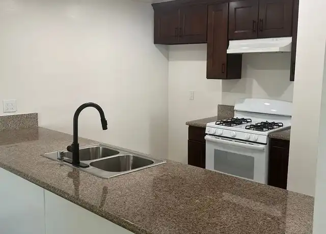 Property at 76 E Mountain St Unit 6, Pasadena, CA, 91103, 2 beds, 1 bath, [object Object]