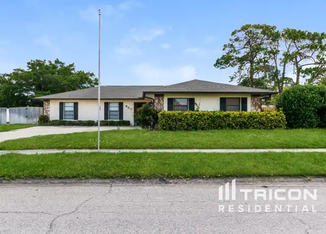 Property at 907 67th Avenue Dr W, Bradenton, FL, 34207, 3 beds, 2 baths, [object Object]