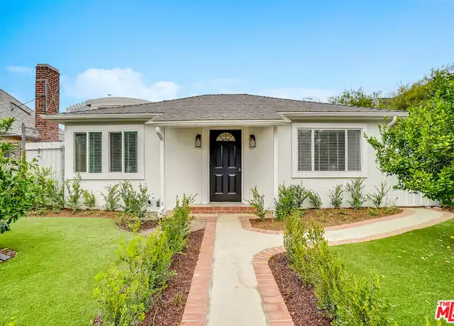Property at 657 Brooks Ave, Venice, CA, 90291, 3 beds, 2 baths, [object Object]