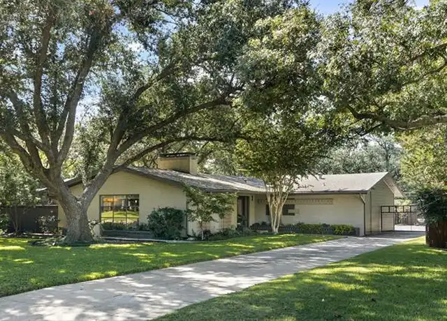 Property at 11207 Pinocchio Dr, Dallas, TX, 75229, 3 beds, 3 baths, [object Object]