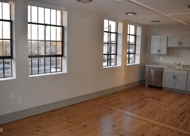 Property at 128 S Chatham Ave Unit D, Siler City, NC, 27344, 2 beds, 1 bath, [object Object]