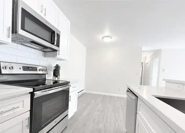 Property at 16424 Foothill Blvd, Castro Valley, CA, 94578, 2 beds, 2 baths, [object Object]