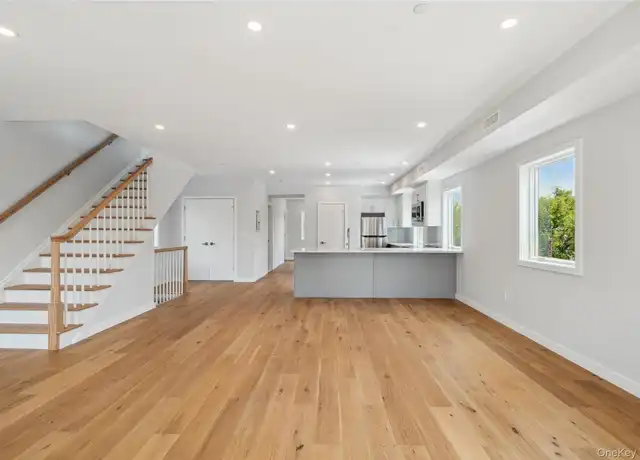 Property at 46 Hudson St Unit 3, Sleepy Hollow, NY, 10591, 3 beds, 2 baths, [object Object]