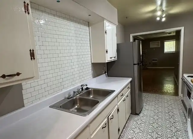 Property at 1271 Whitewater Rd, Memphis, TN, 38117, 4 beds, 2.5 baths, [object Object]