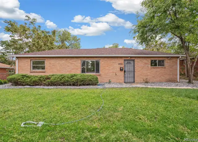 Property at 1330 Oak Pl, Thornton, CO, 80229, 2 beds, 1 bath, [object Object]
