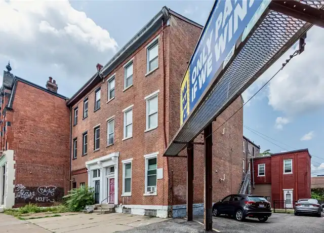 Property at 607 E Carson St Unit 6, Pittsburgh, PA, 15203, 1 bed, 1 bath, [object Object]