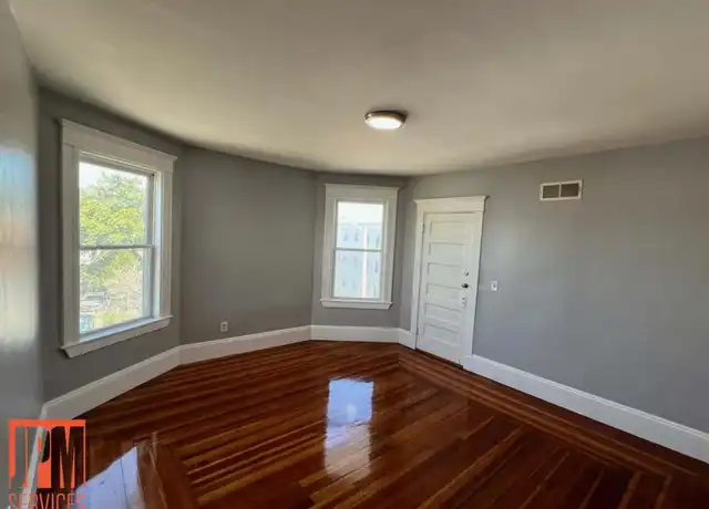 Property at 508 Summer St, Lynn, MA, 01905, 4 beds, 2 baths, [object Object]