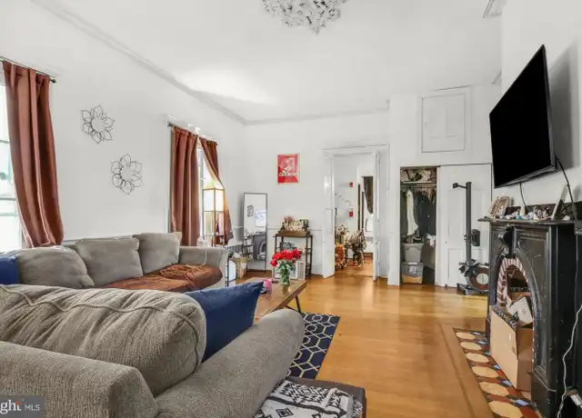 Property at 350 Green Ln Unit 1F, Philadelphia, PA, 19128, 1 bed, 1 bath, [object Object]