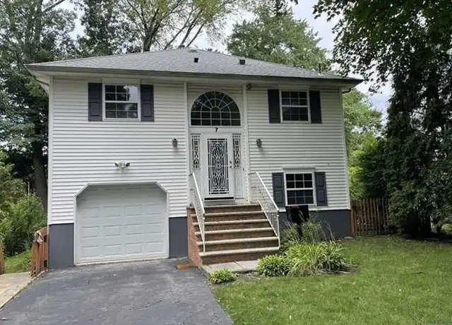 Property at 7 High St, Ridgewood, NJ, 07450, 3 beds, 2.5 baths, [object Object]