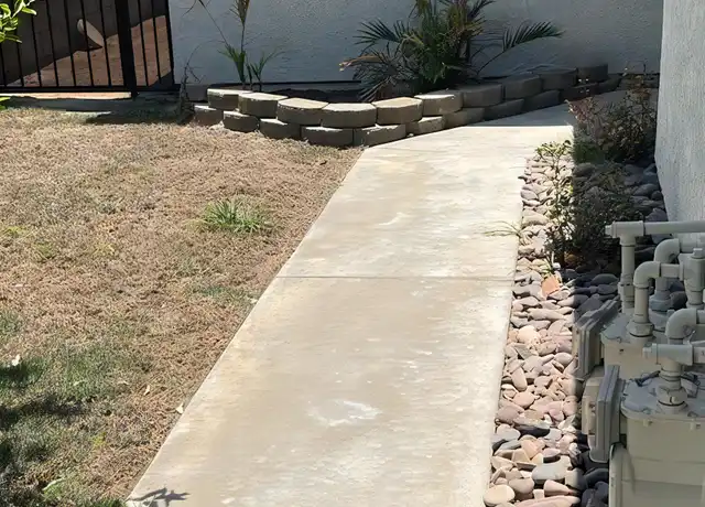 Property at 68711 Cedar Rd, Cathedral City, CA, 92234, 3 beds, 2 baths, [object Object]