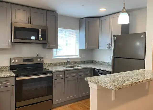 Property at Reed Street Apartments - 10 Reed St, Randolph, MA, 02368, 1-2 bed, 1 bath, [object Object]