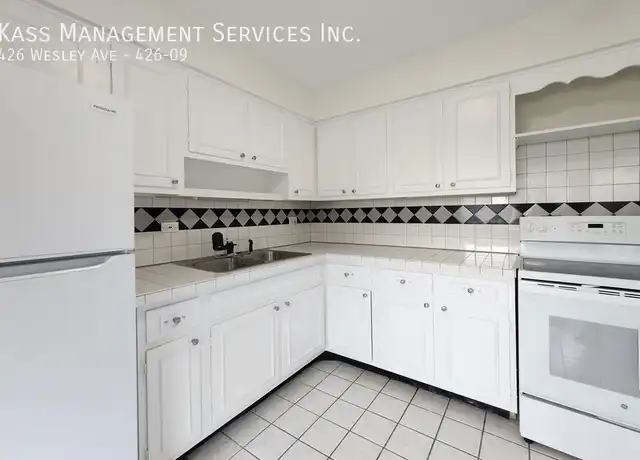 Property at 426 Wesley Ave Unit 426-09, Oak Park, IL, 60302, 1 bed, 1 bath, [object Object]