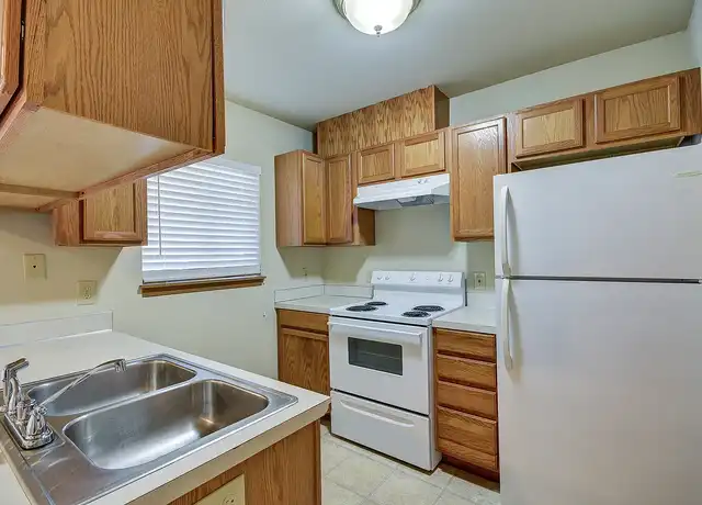 Property at M0833 Arbor Terrace Condo's - 1661 W Cemetery Rd, Oak Harbor, WA, 98277, 2 beds, 1 bath, [object Object]