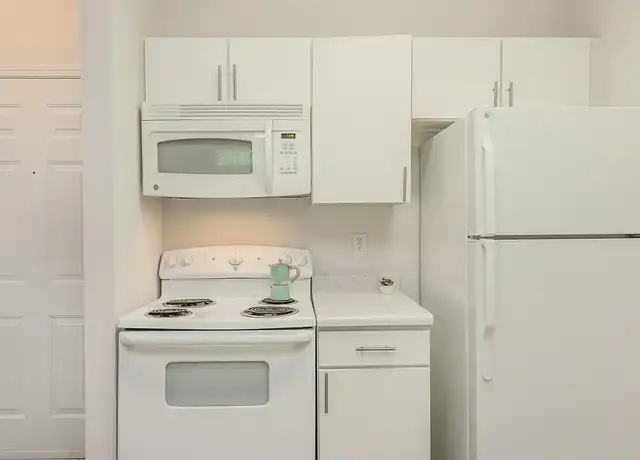 Property at Ashton Woods - 9525 Highway 78, Ladson, SC, 29456, 1-2 bed, 1-2 bath, [object Object]