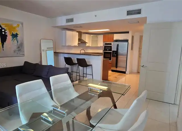 Property at 170 SE 14th St #1403, Miami, FL, 33131, 1 bed, 1 bath, [object Object]