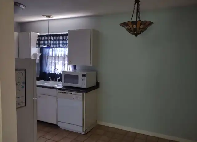 Property at 5516 Lakeshore Dr Unit 216, Columbia, SC, 29206, 2 beds, 2 baths, [object Object]