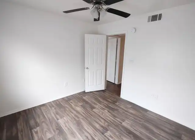 Property at 2213 N Bell Ave Unit 218, Denton, TX, 76209, 2 beds, 2 baths, [object Object]