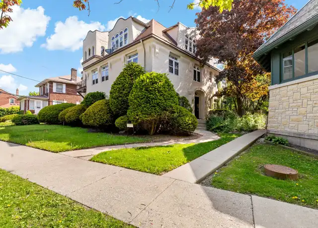 Property at 11059 S Hoyne Ave Unit 2, Chicago, IL, 60643, 3 beds, 2 baths, [object Object]
