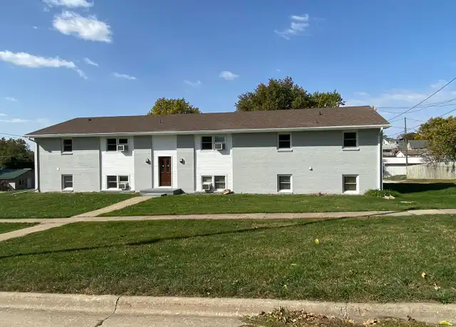 Property at 410 S 6th St Unit 7, Knoxville, IA, 50138, 1 bed, 1 bath, [object Object]
