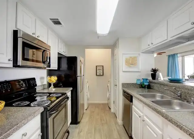Property at Promontory Point - 360 N Arroyo Grande Blvd, Henderson, NV, 89014, 3 beds, 2 baths, [object Object]
