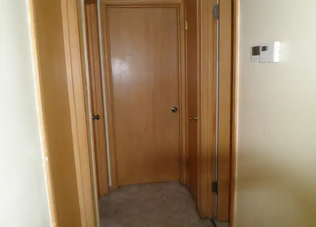 Property at 23 E Toledo St, Duluth, MN, 55811, 4 beds, 2 baths, [object Object]