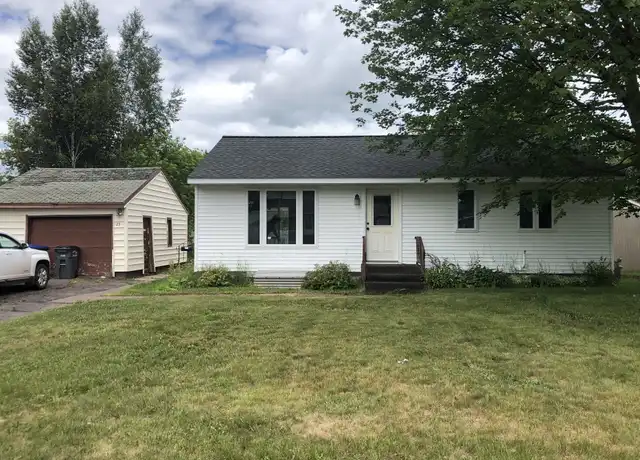 Property at 23 E Toledo St, Duluth, MN, 55811, 4 beds, 2 baths, [object Object]