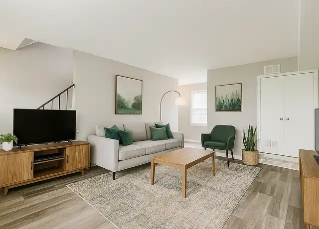 Property at Vines at Stony Brook - 5312 Poindexter Dr, Louisville, KY, 40291, 1-3 bed, 1-2 bath, [object Object]