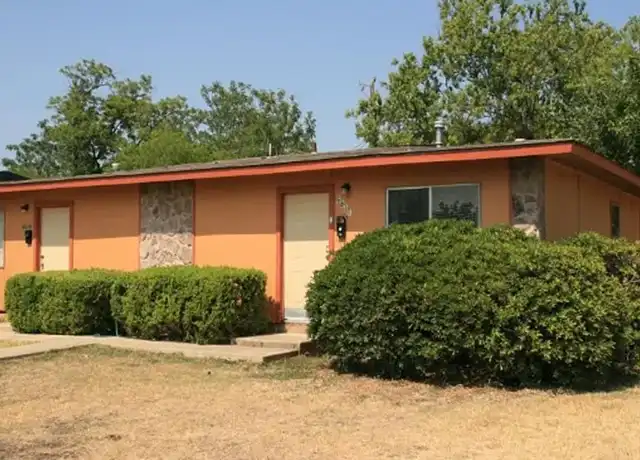 Property at Brookview Duplexes - 6822 Basilwood Dr, San Antonio, TX, 78213, 2 beds, 1.5 baths, [object Object]