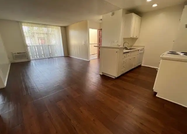 Property at 105 Monterey Pines Apartments - 15513 Williams St, Tustin, CA, 92780, 1 bed, 1 bath, [object Object]