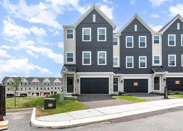 Property at 2 Morgan Cir, Schlusser, PA, 17013, 3 beds, 2.5 baths, [object Object]