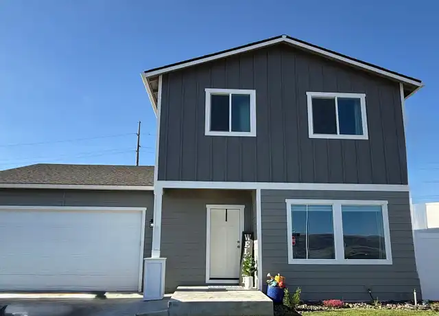 Property at 1967 N Mineral Pl, East Wenatchee, WA, 98802, 3 beds, 2.5 baths, [object Object]