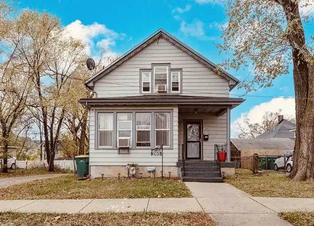 Property at 205 Rowell Ave, Joliet, IL, 60433, 3 beds, 2 baths, [object Object]