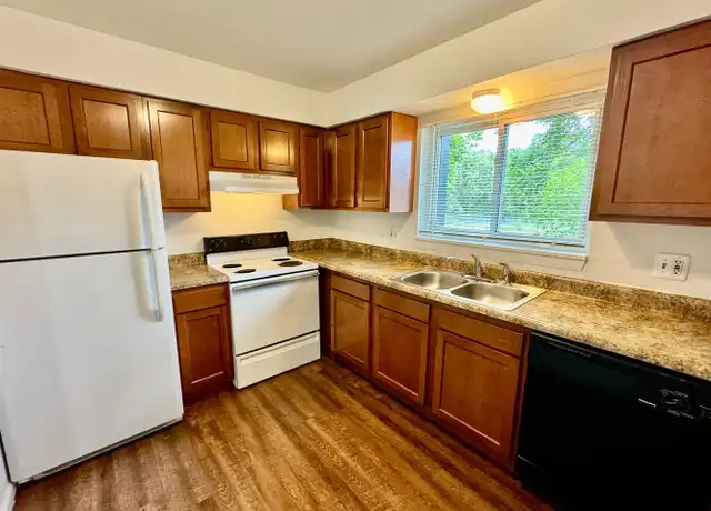 Property at 1100 W Michigan Ave Unit 26, Ypsilanti, MI, 48197, 1 bed, 1 bath, [object Object]