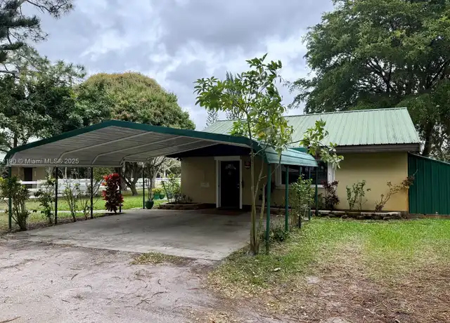 Property at 5710 SW 133rd Ave, Southwest Ranches, FL, 33330, 2 beds, 2 baths, [object Object]