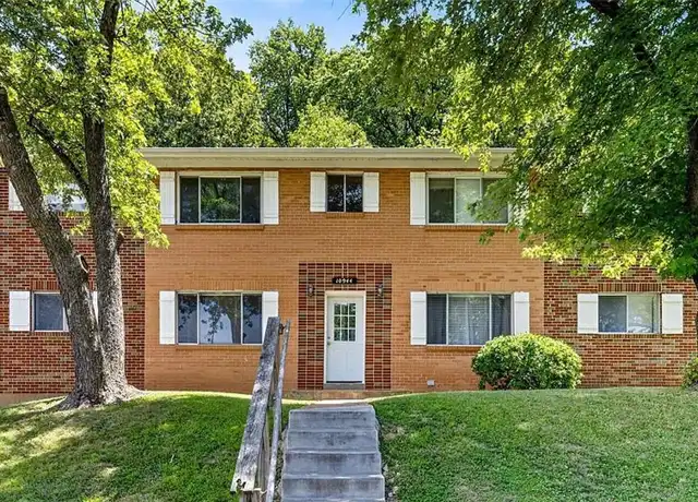 Property at 10944 Warwick Hall Dr Unit 1, Bridgeton, MO, 63044, 2 beds, 1 bath, [object Object]